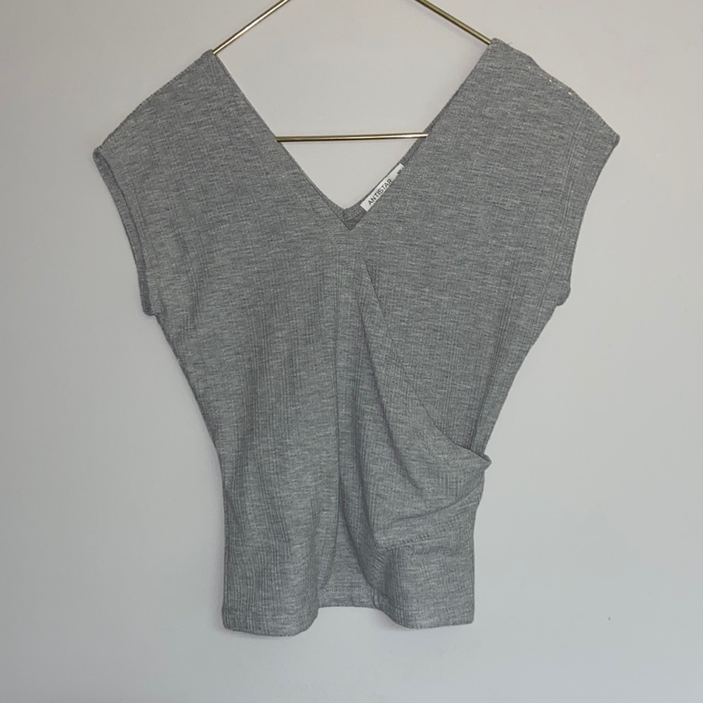 Grey cross over tee